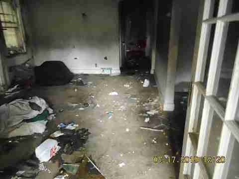 14317 Camden (7)_m.jpg